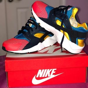 nike huaraches run gs